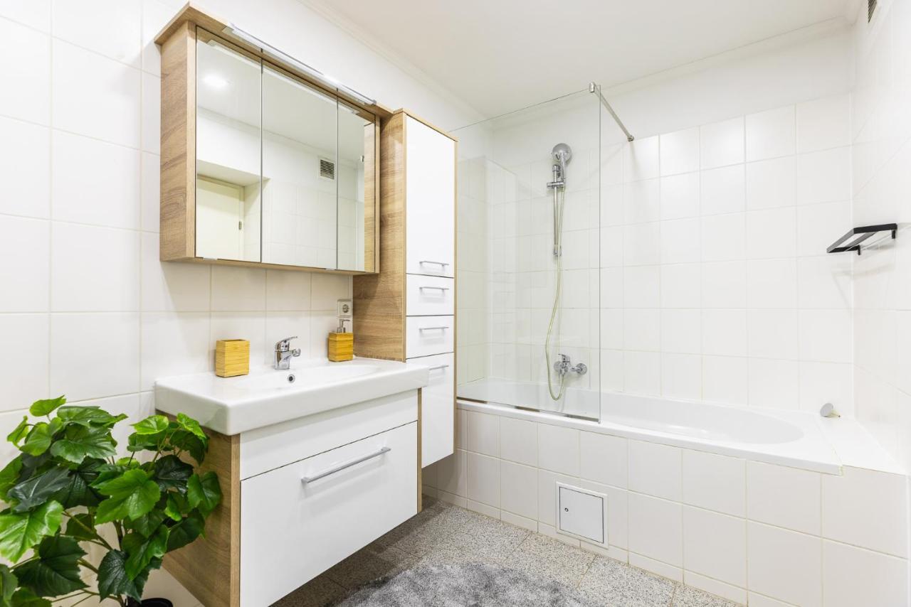 Live Centrally In A Spacious And Modern Apartment In 비엔나 외부 사진